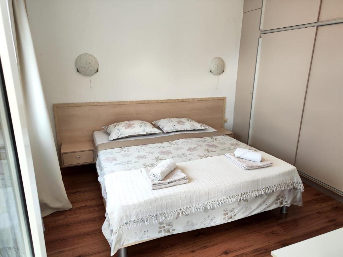 Apartments Snjezana Novi Vinodolski Εξωτερικό φωτογραφία